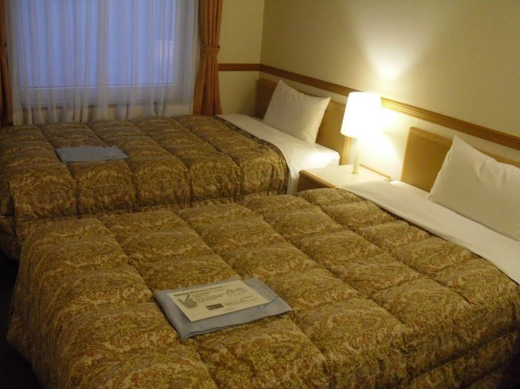 Toyoko Inn Sendai-Eki Nishi-Guchi Chuo Eksteriør bilde